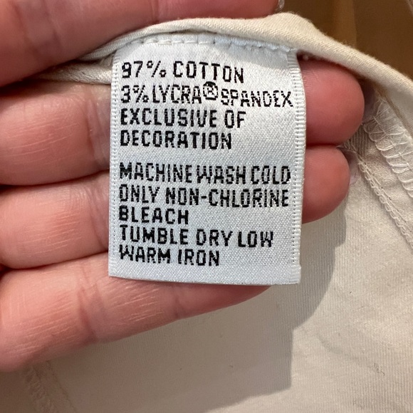 EUC Talbots White Stretch Denim Jacket w Pockets & embellished collar/cuffs - Picture 9 of 11